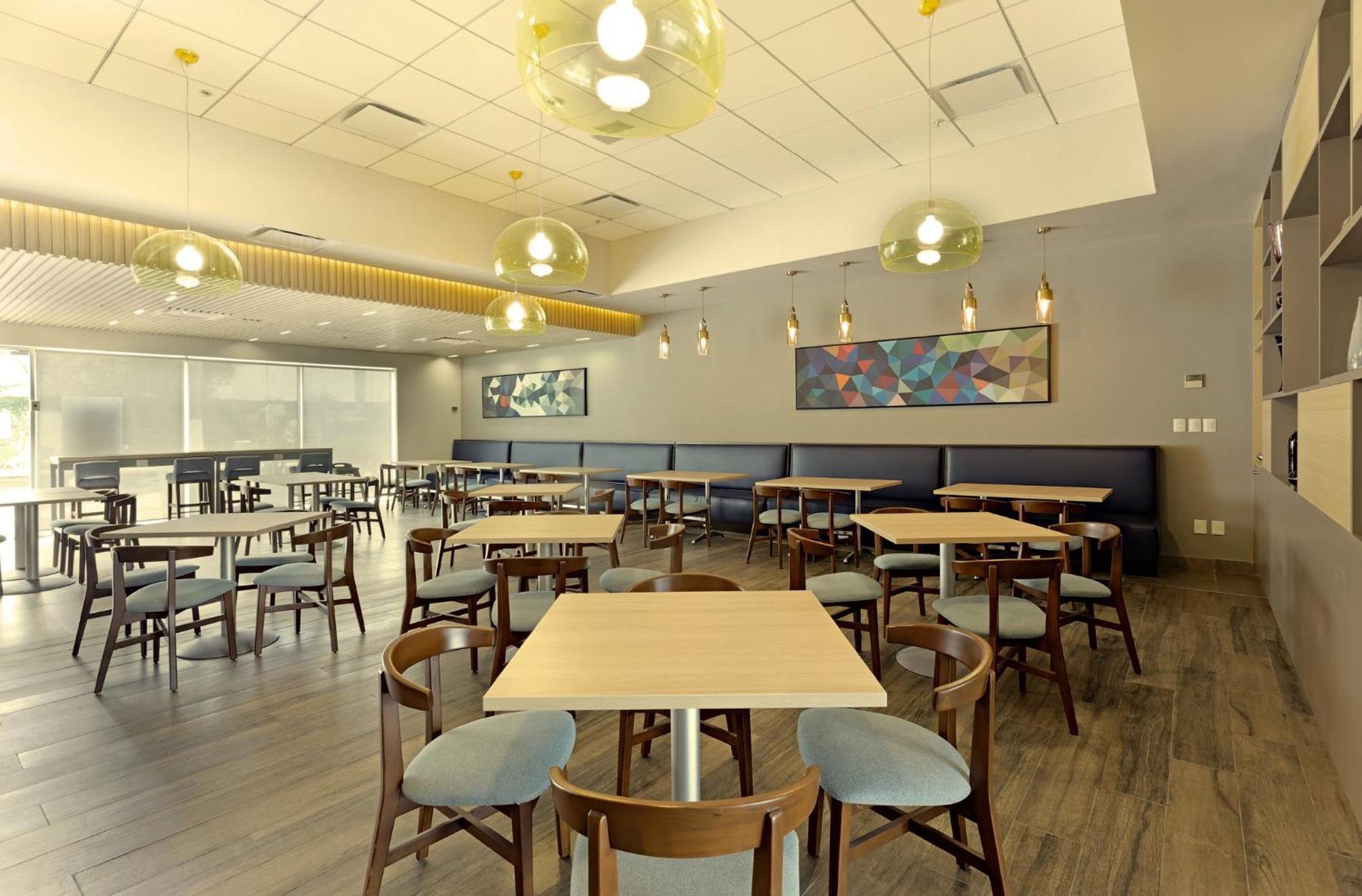 Holiday Inn Express Villahermosa By Ihg Exterior foto